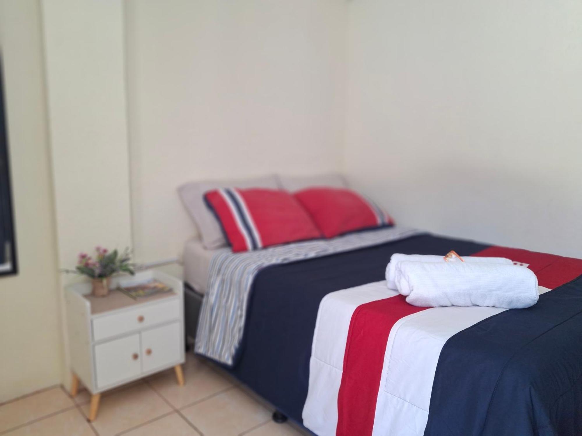 Blue Moon Hostel Antigua Eksteriør billede